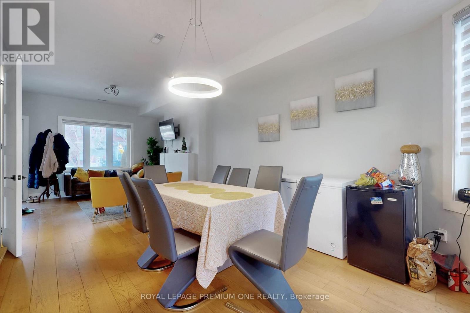 223 Manning Avenue, Toronto, ON - Indoor Photo Showing Dining Room