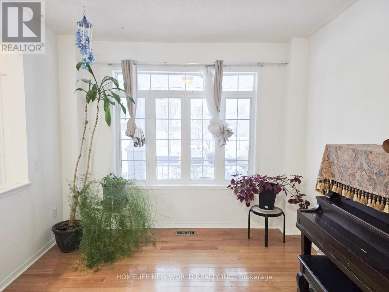 4 Belgrave Square, Markham, ON - Indoor Photo Showing Other Room