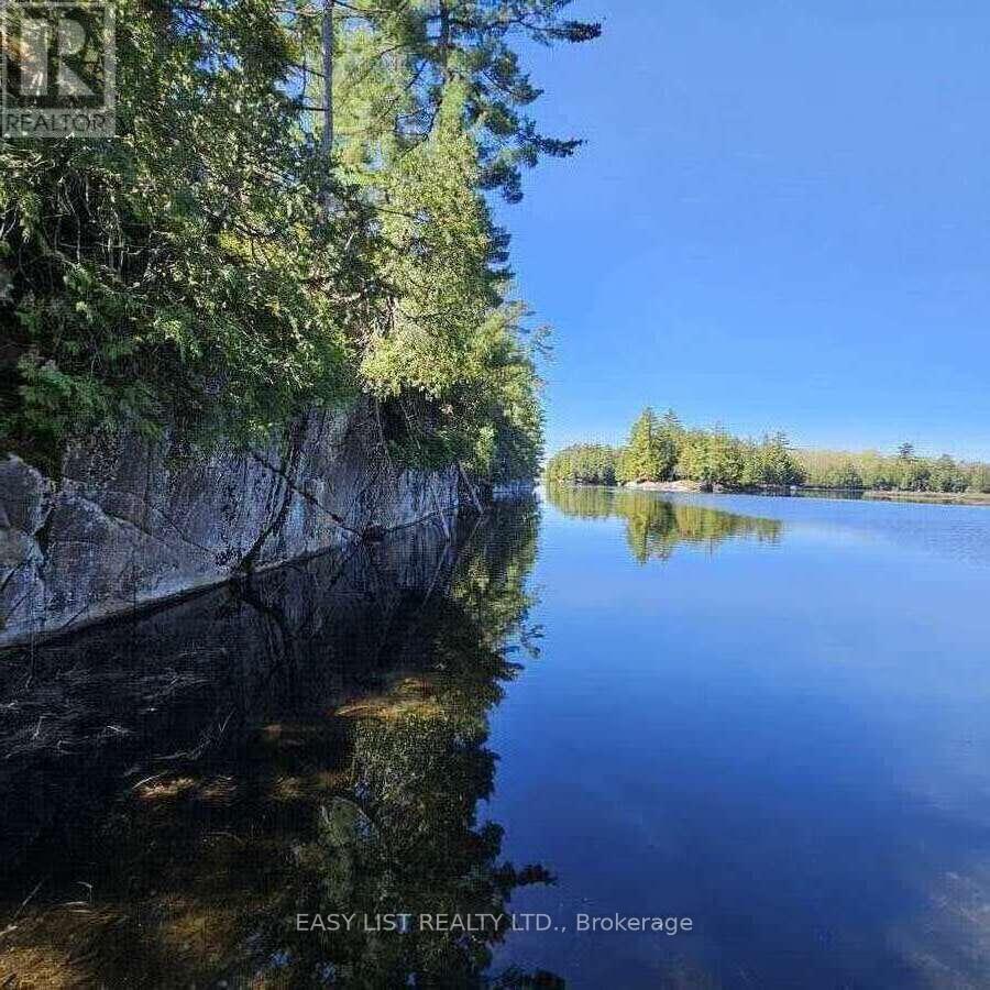 26 Fox Farm Road, Mckellar, ON