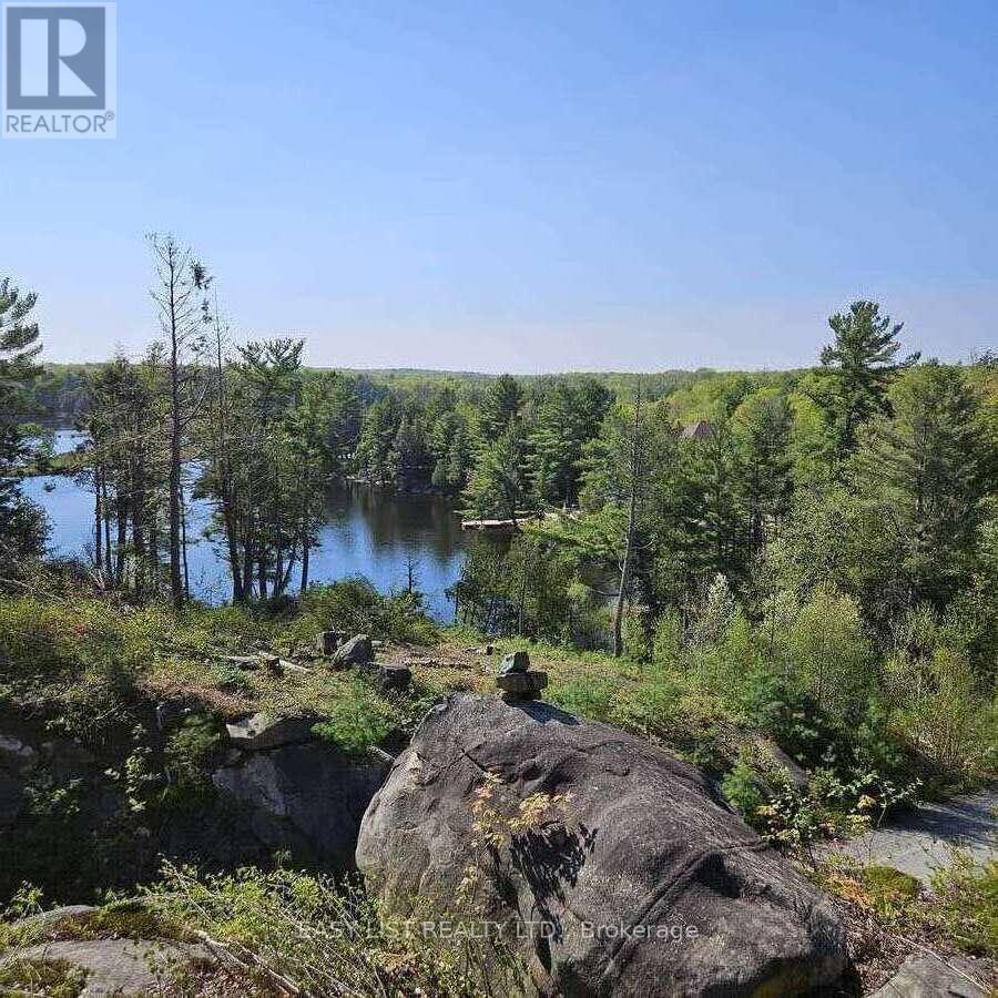 26 Fox Farm Road, Mckellar, ON