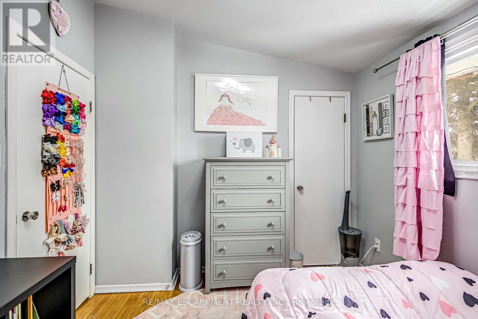 5 Carrington Court, Hamilton, ON - Indoor Photo Showing Bedroom