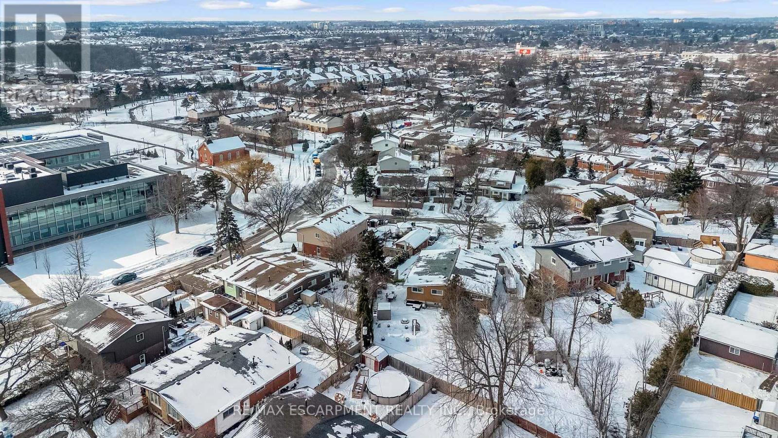 5 Carrington Court, Hamilton, ON - Outdoor With View
