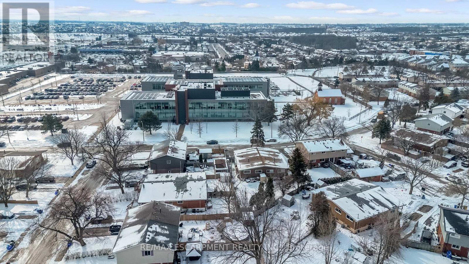 5 Carrington Court, Hamilton, ON - Outdoor With View