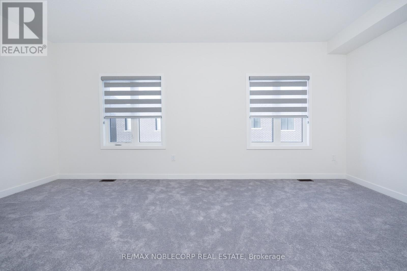 34 Singhampton Road, Vaughan, ON - Indoor Photo Showing Other Room