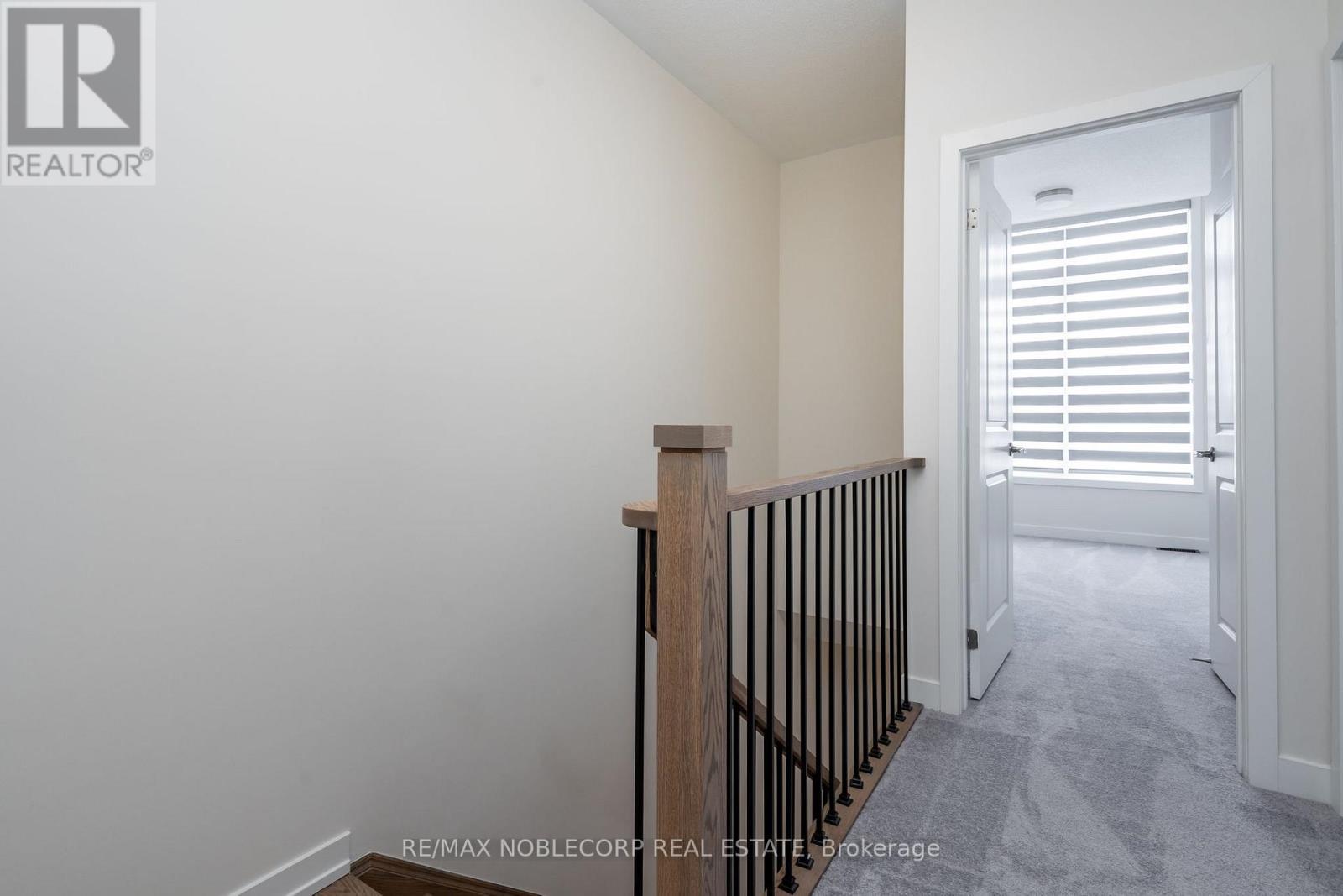 34 Singhampton Road, Vaughan, ON - Indoor Photo Showing Other Room