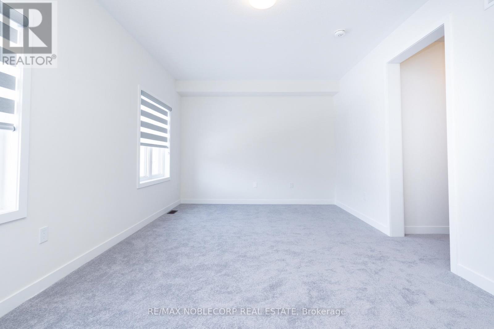 34 Singhampton Road, Vaughan, ON - Indoor Photo Showing Other Room