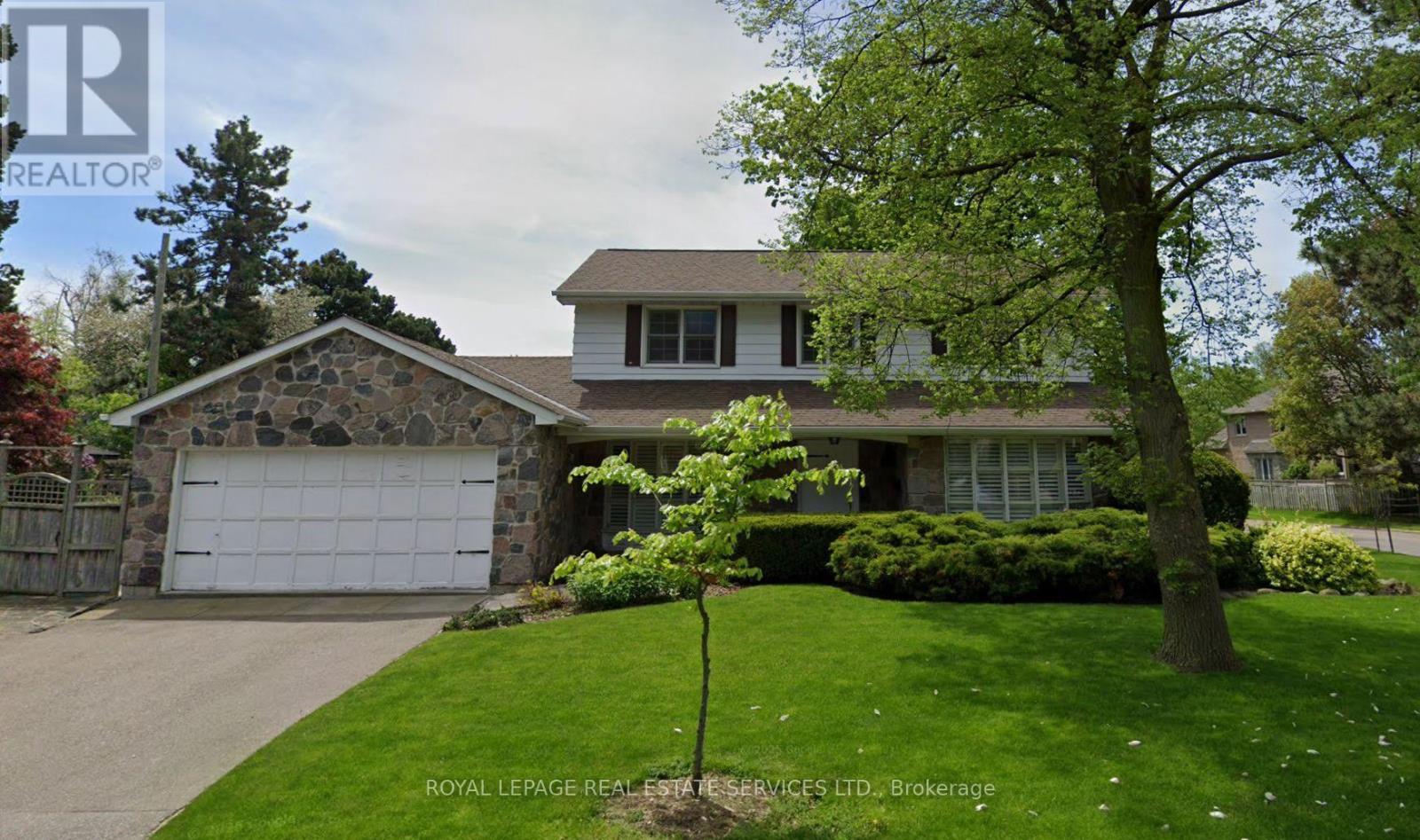 2 Cherry Post Crescent, Toronto, ON - Outdoor With Facade