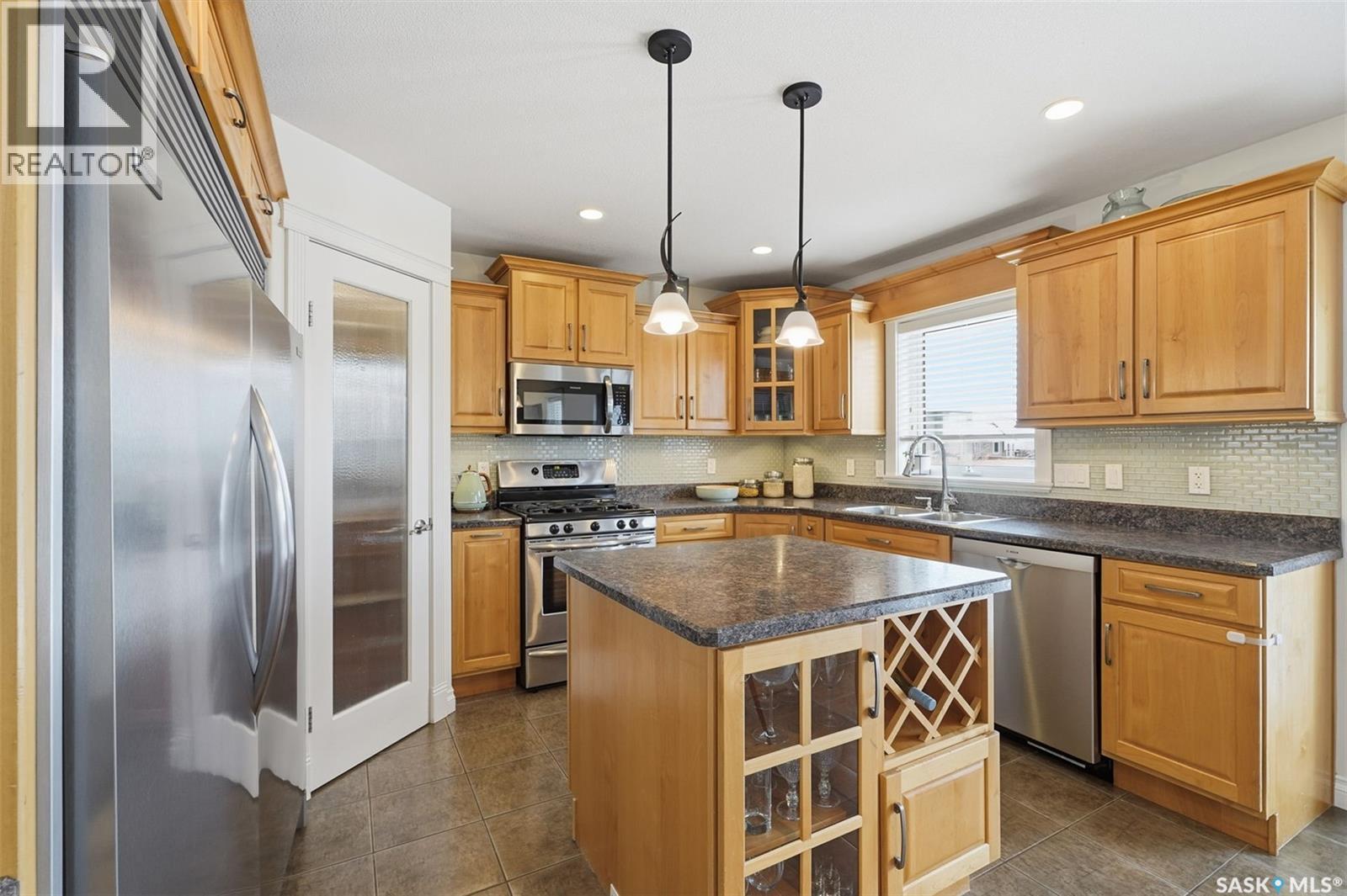 12 Longpre Crescent, Prince Albert, SK - Indoor Photo Showing Kitchen