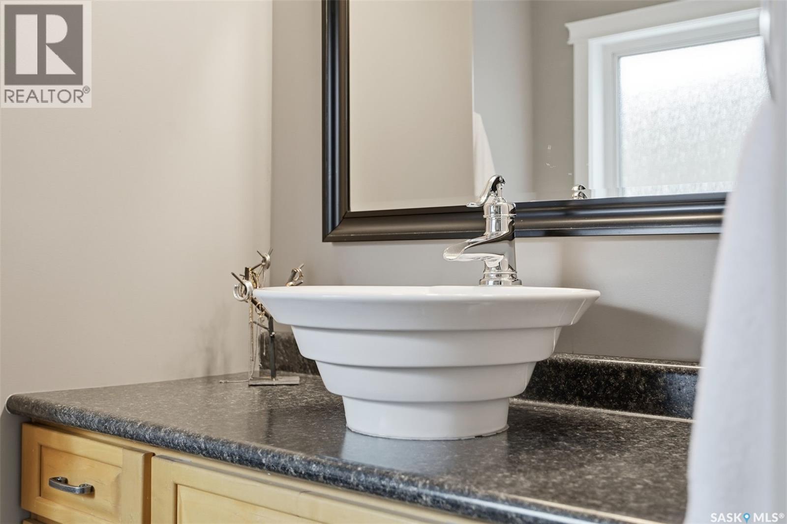 12 Longpre Crescent, Prince Albert, SK - Indoor Photo Showing Bathroom