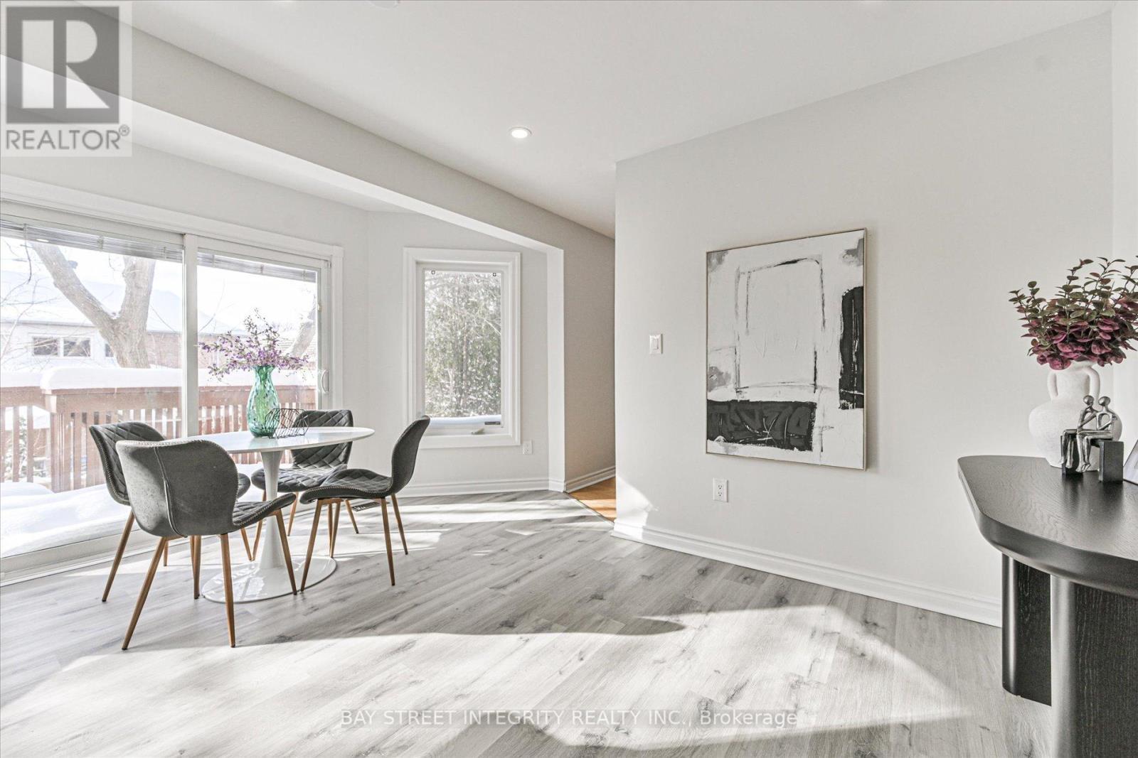 28 Carnforth Drive, Markham, ON - Indoor Photo Showing Dining Room
