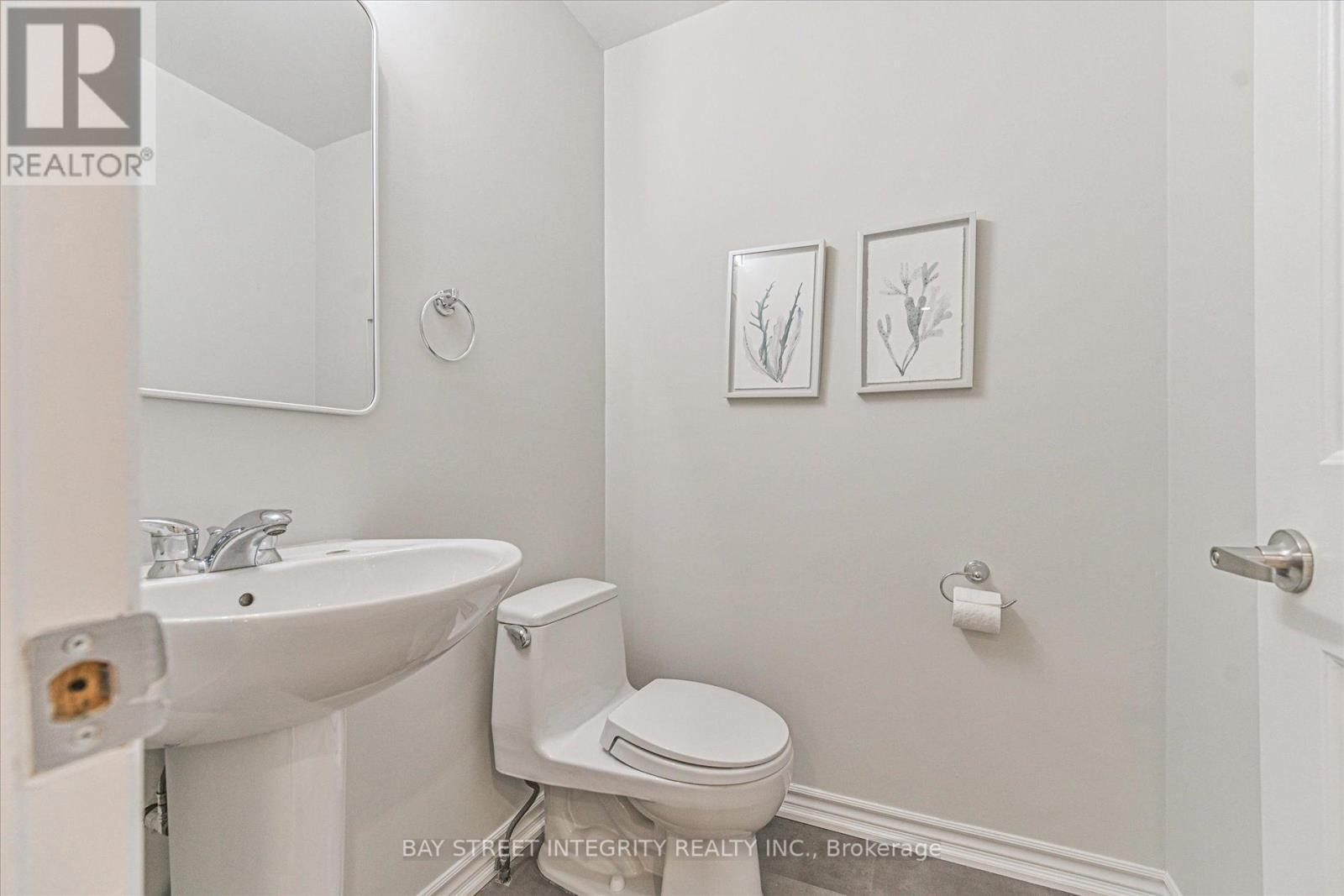 28 Carnforth Drive, Markham, ON - Indoor Photo Showing Bathroom