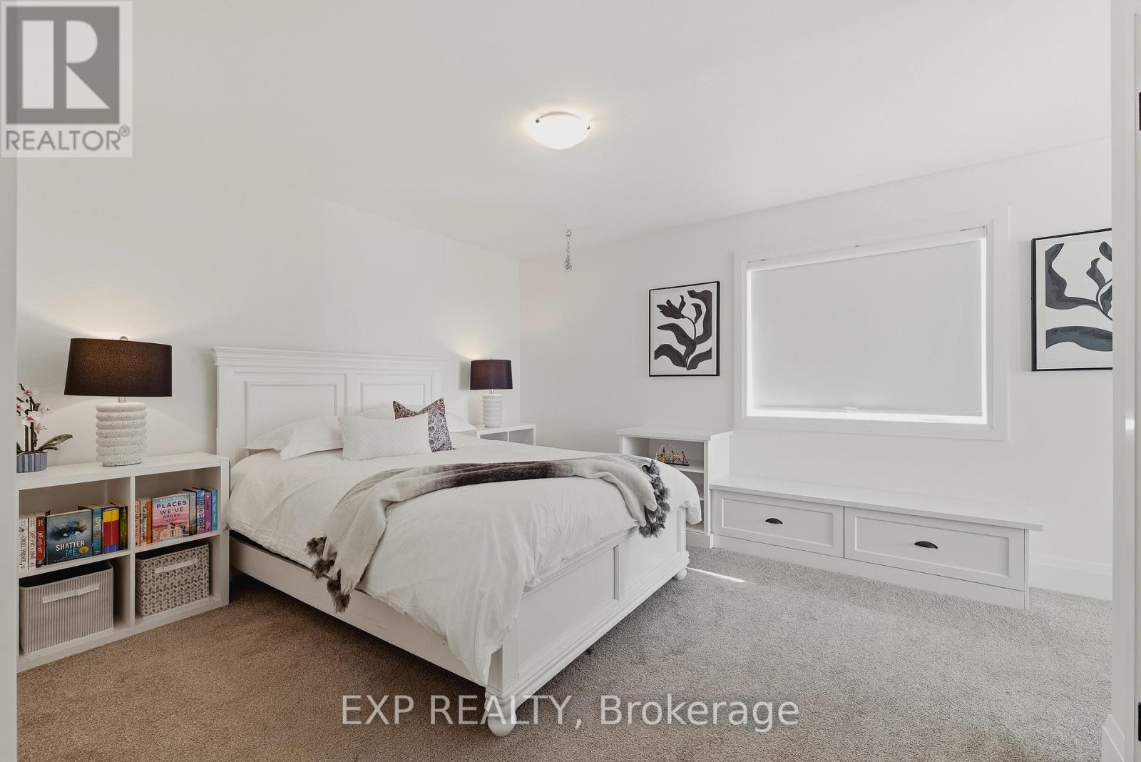 157 Ridgeview Drive, Mapleton, ON - Indoor Photo Showing Bedroom