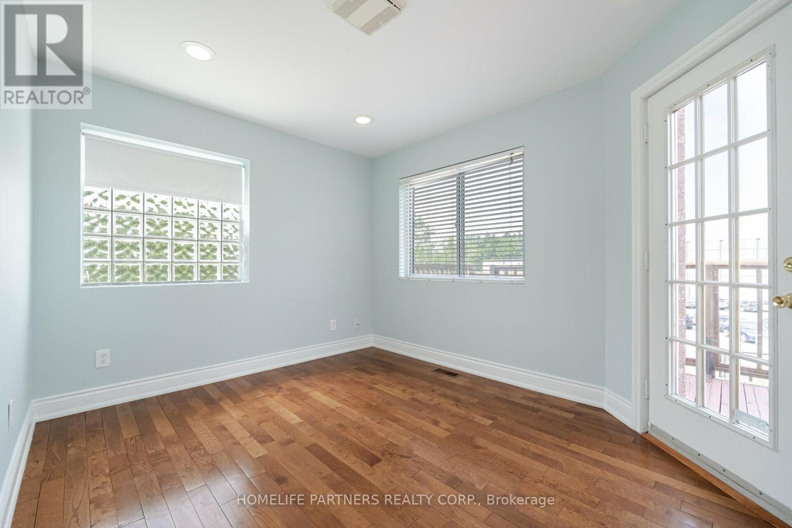 7930 Kipling Avenue, Vaughan, ON - Indoor Photo Showing Other Room