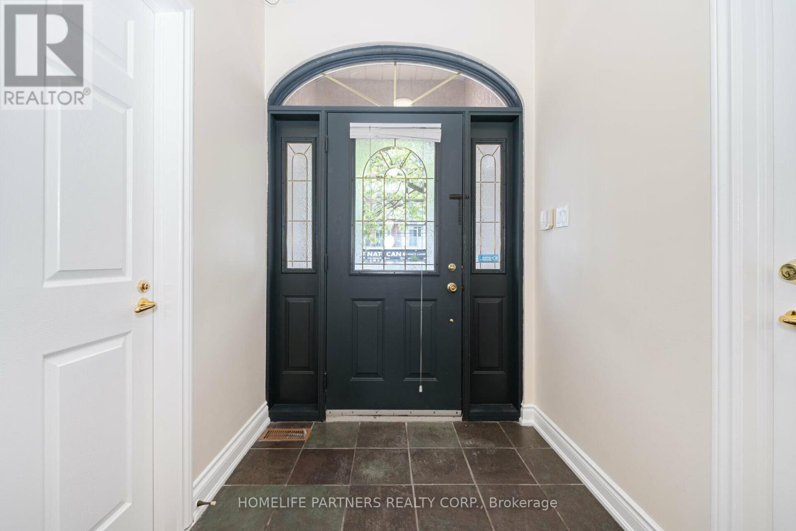 7930 Kipling Avenue, Vaughan, ON - Indoor Photo Showing Other Room