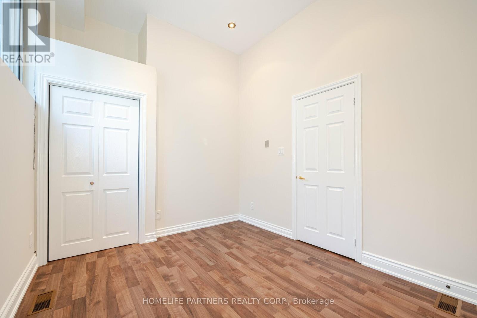 7930 Kipling Avenue, Vaughan, ON - Indoor Photo Showing Other Room