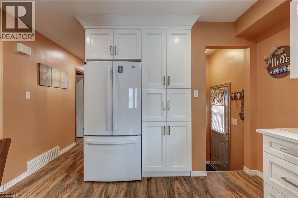 13 Rosemount Crescent, St. Thomas, ON - Indoor Photo Showing Other Room