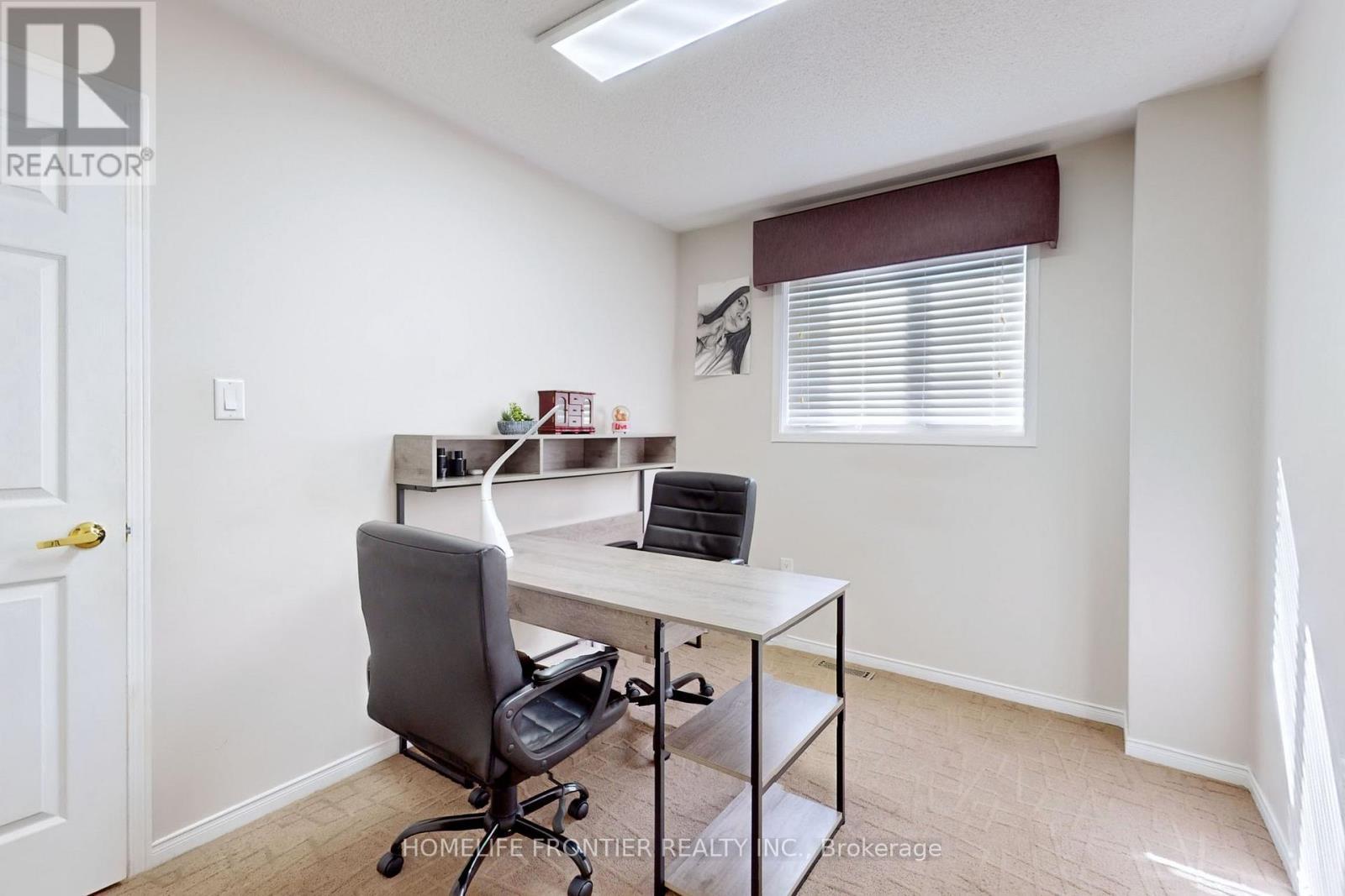 48 Patrick Drive S, Barrie, ON - Indoor Photo Showing Office