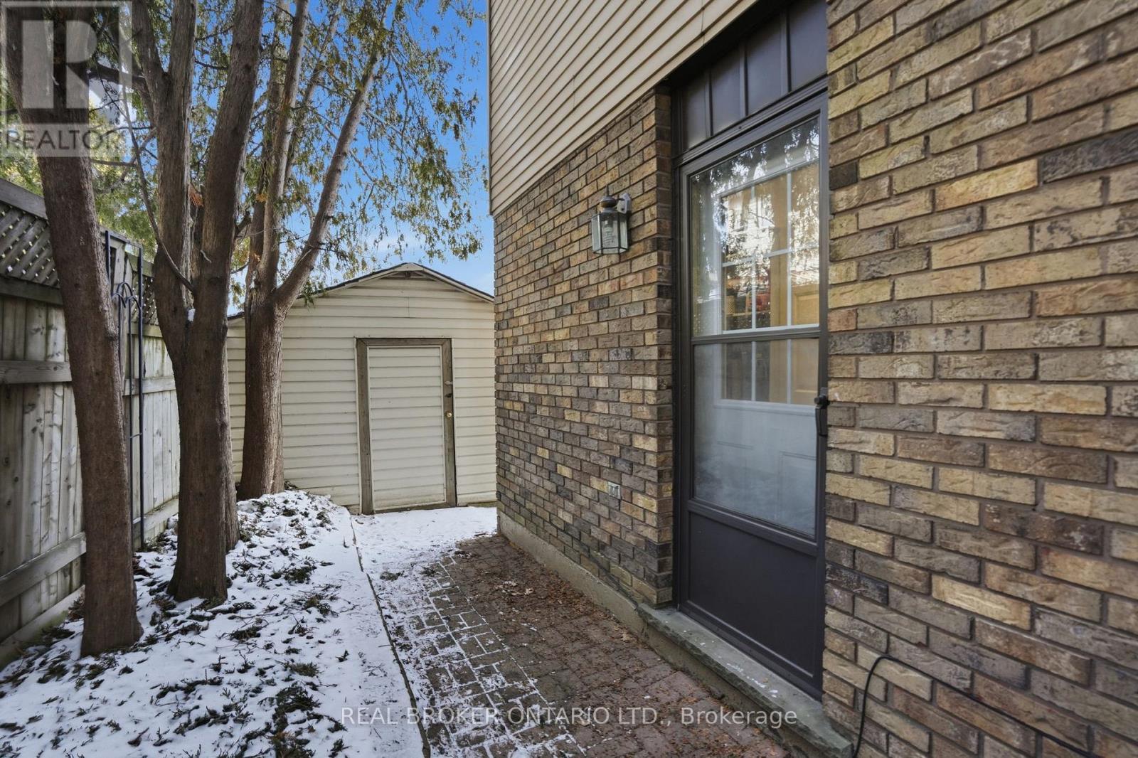 14 Basin Crescent, Hamilton, ON - Outdoor With Exterior