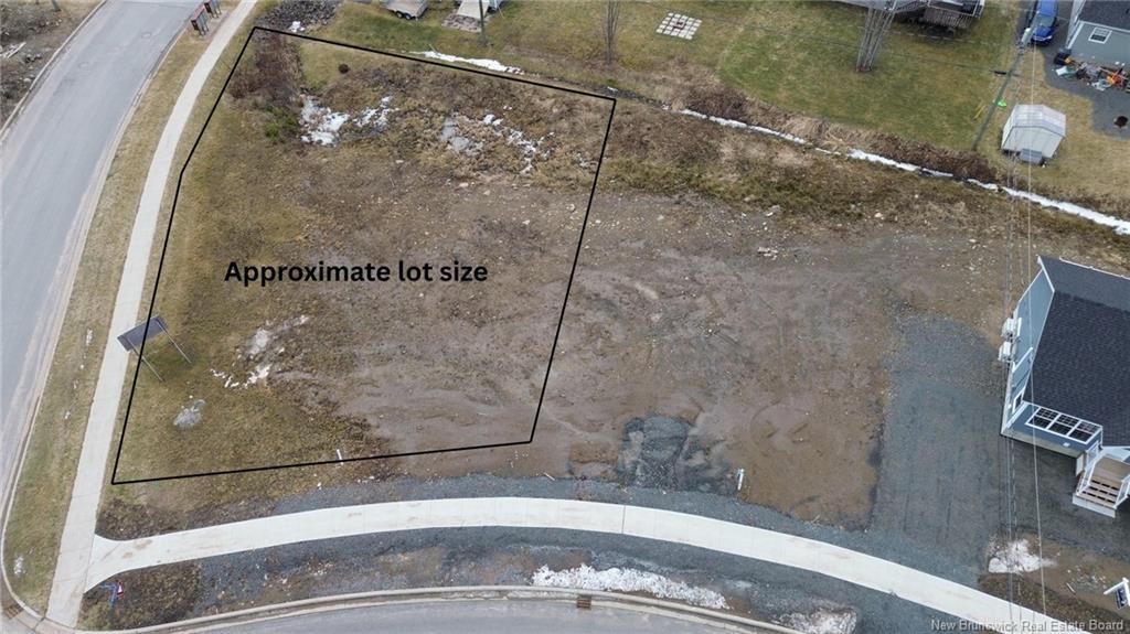 7 Aiden St, Fredericton, NB