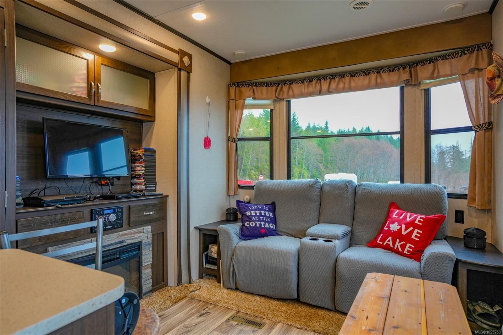 1185 Second Ave, Ucluelet, BC