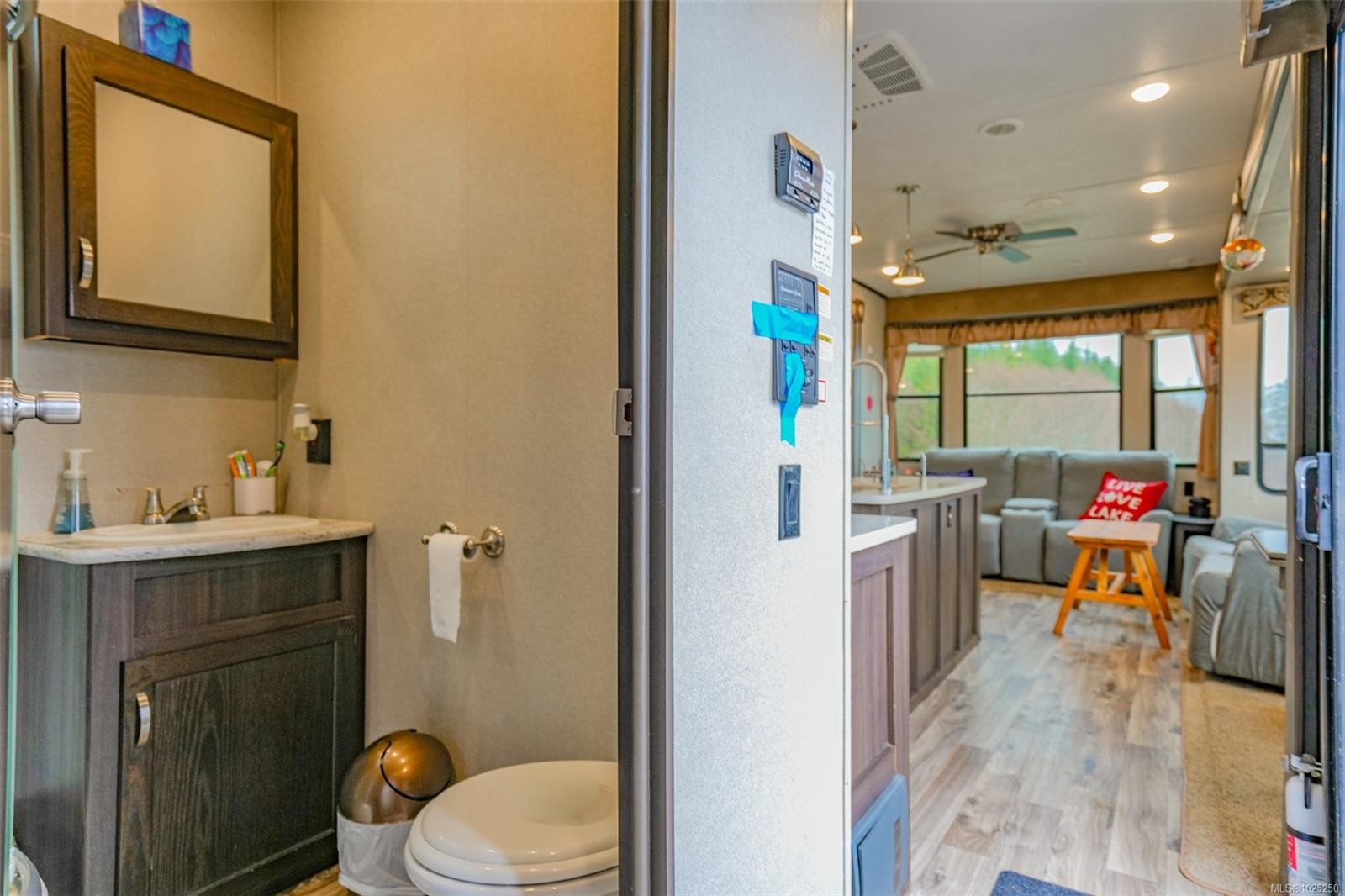 1185 Second Ave, Ucluelet, BC