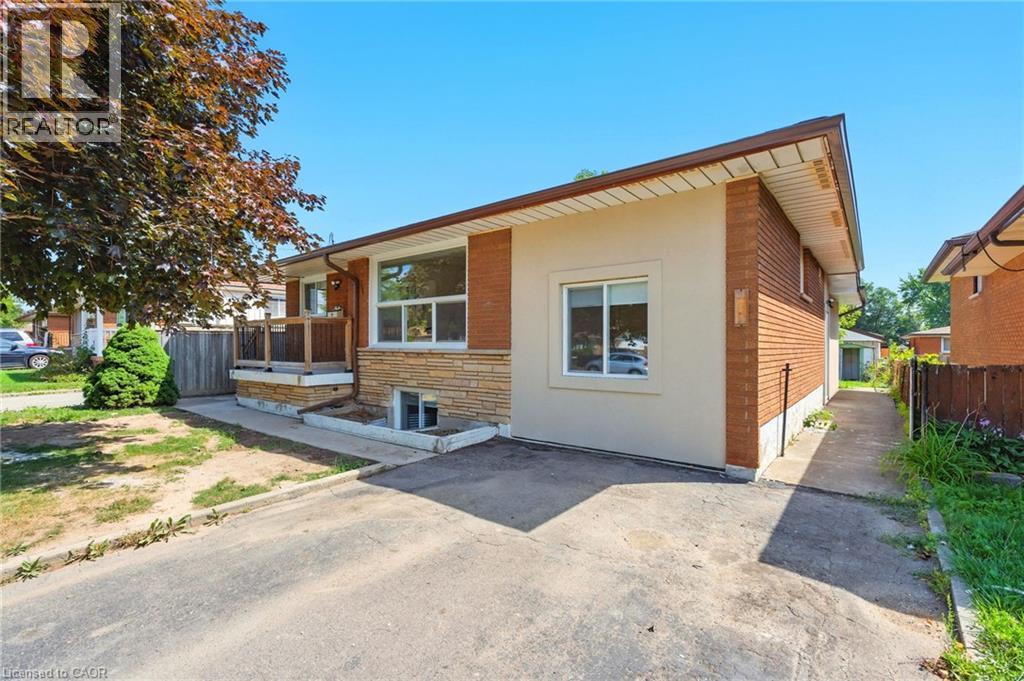 929 Upper Ottawa Street, Hamilton, ON - Outdoor