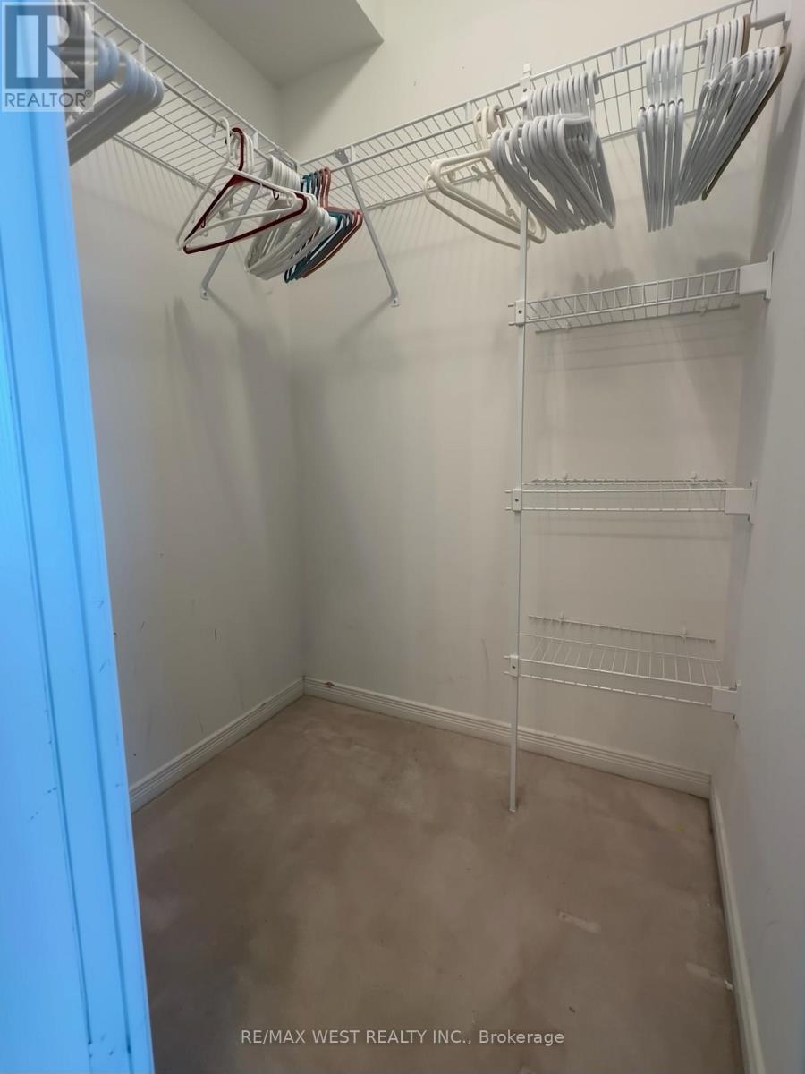 909 - 4850 Glen Erin Drive, Mississauga, ON - Indoor With Storage