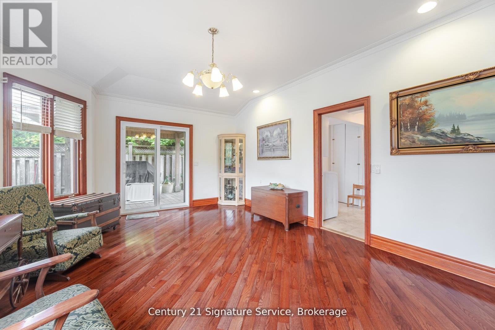 512 Selsey Drive, Mississauga, ON - Indoor