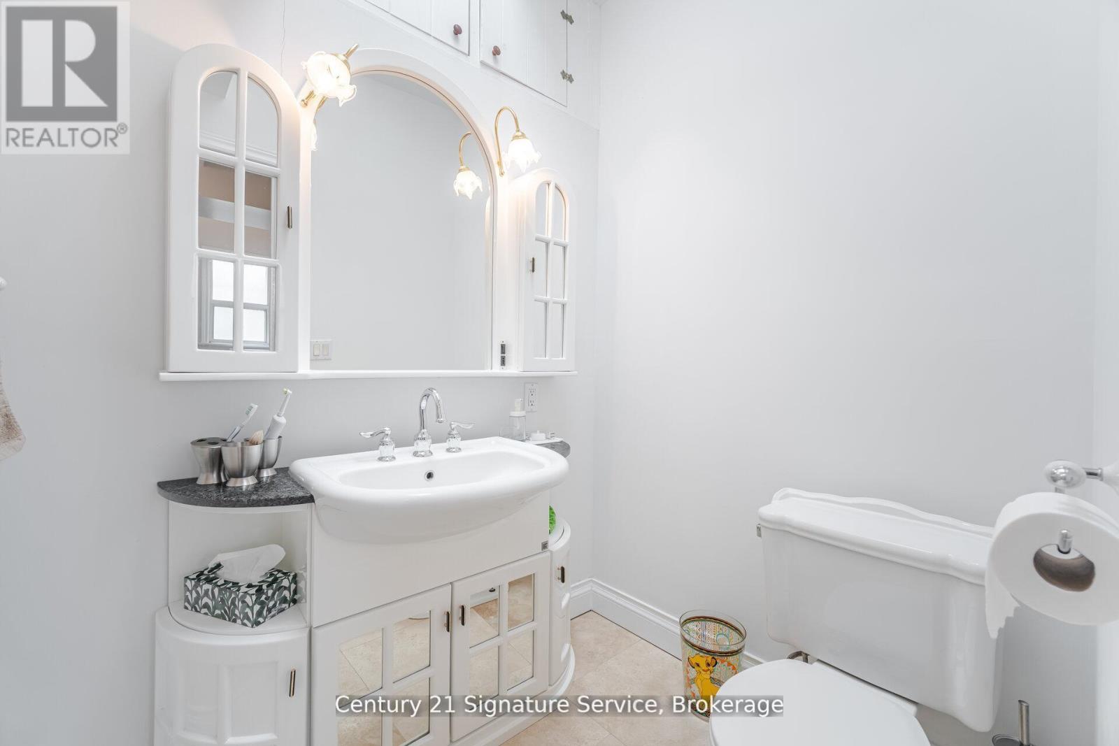 512 Selsey Drive, Mississauga, ON - Indoor Photo Showing Bathroom