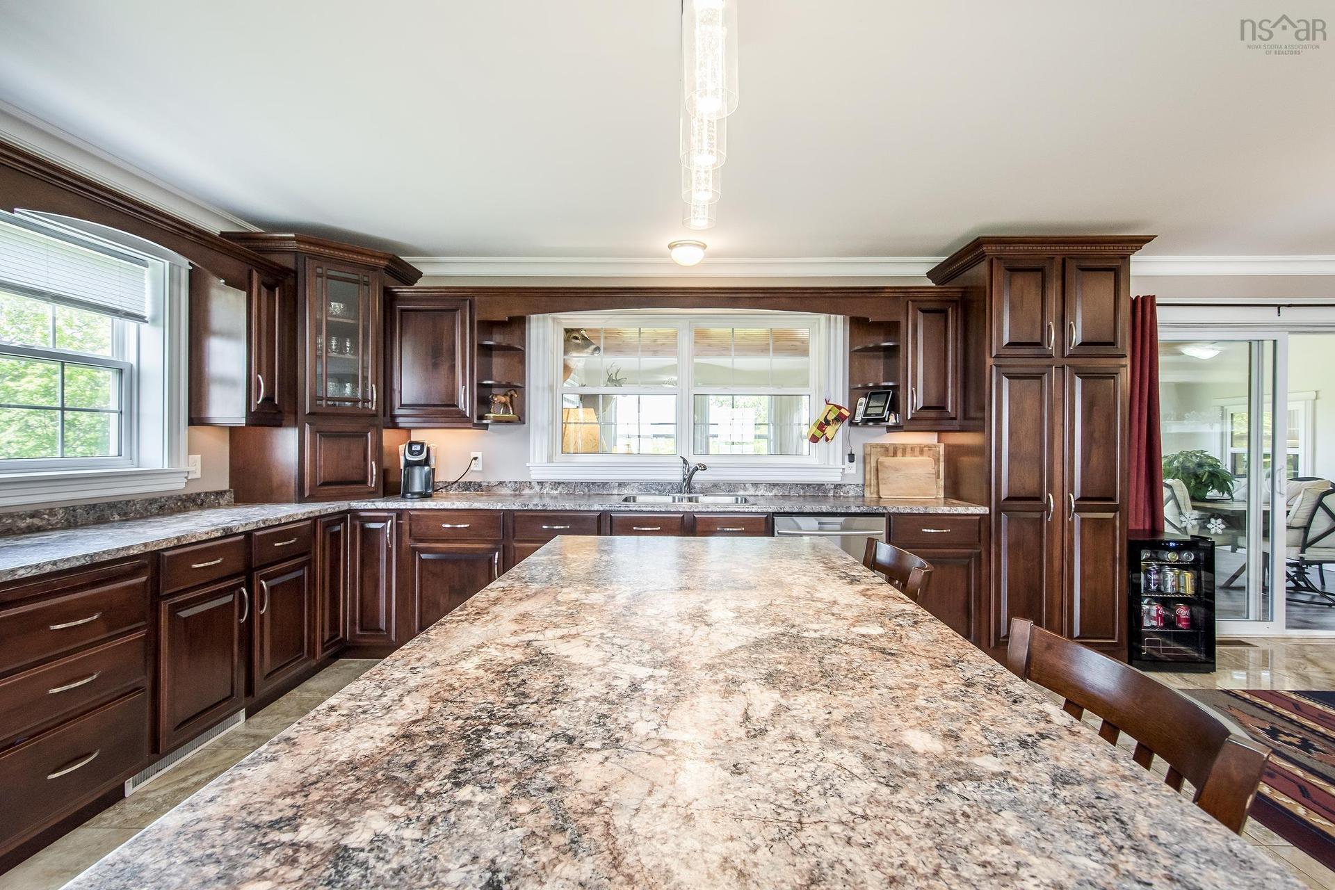 2569 Highway 2, Carrs Brook, NS