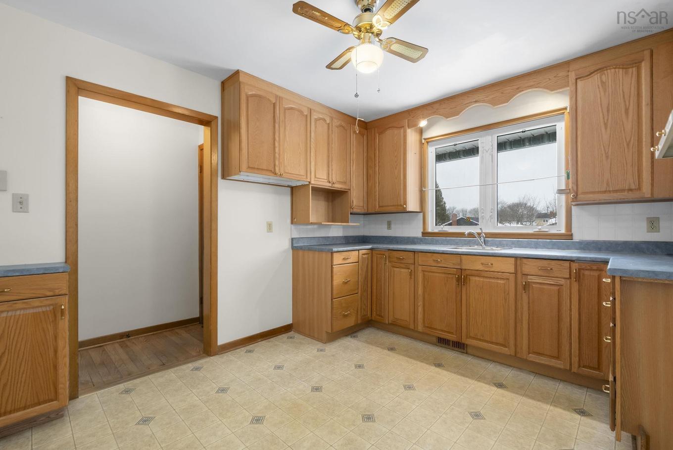 24 Christopher Avenue, Dartmouth, NS