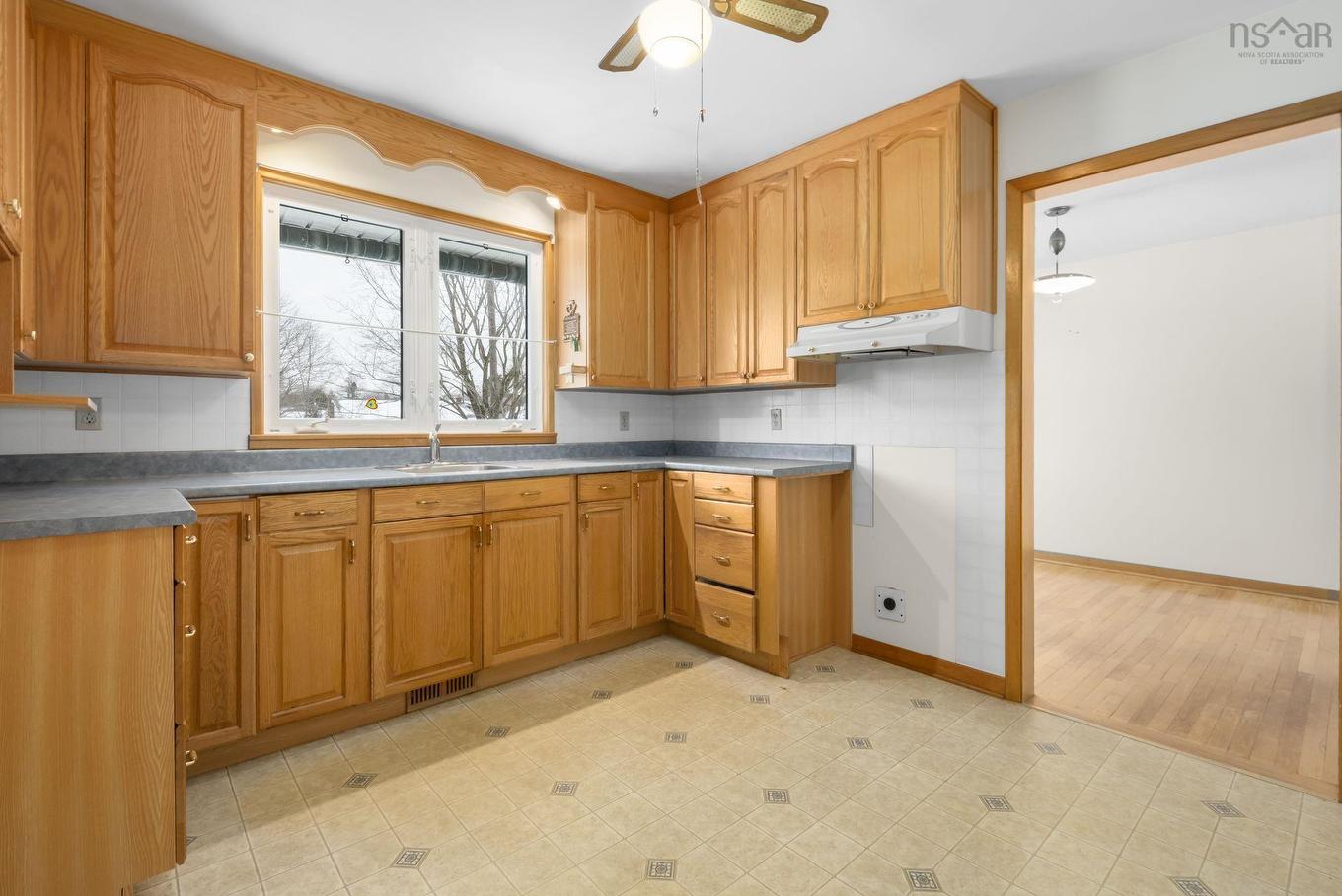 24 Christopher Avenue, Dartmouth, NS