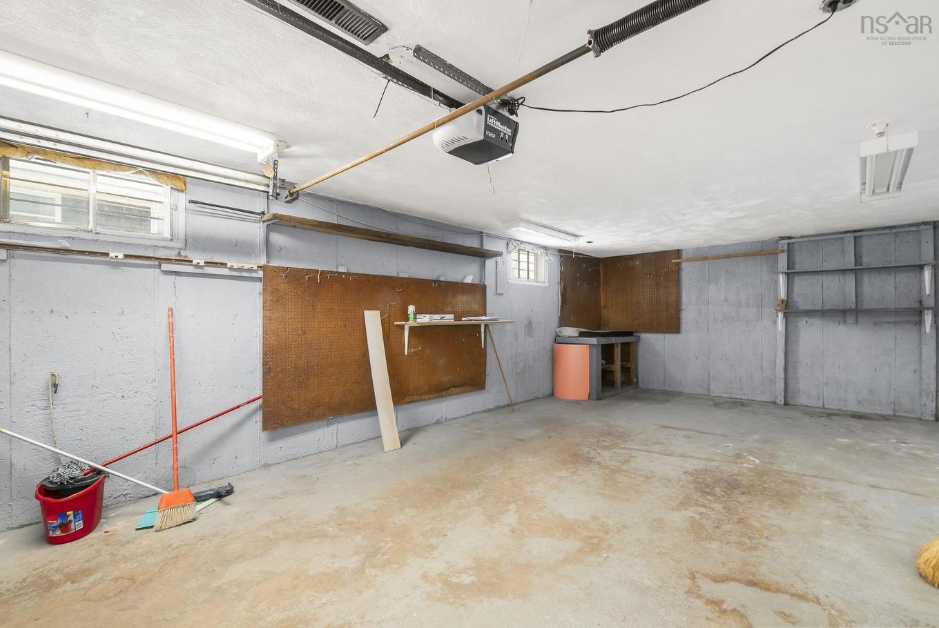 24 Christopher Avenue, Dartmouth, NS