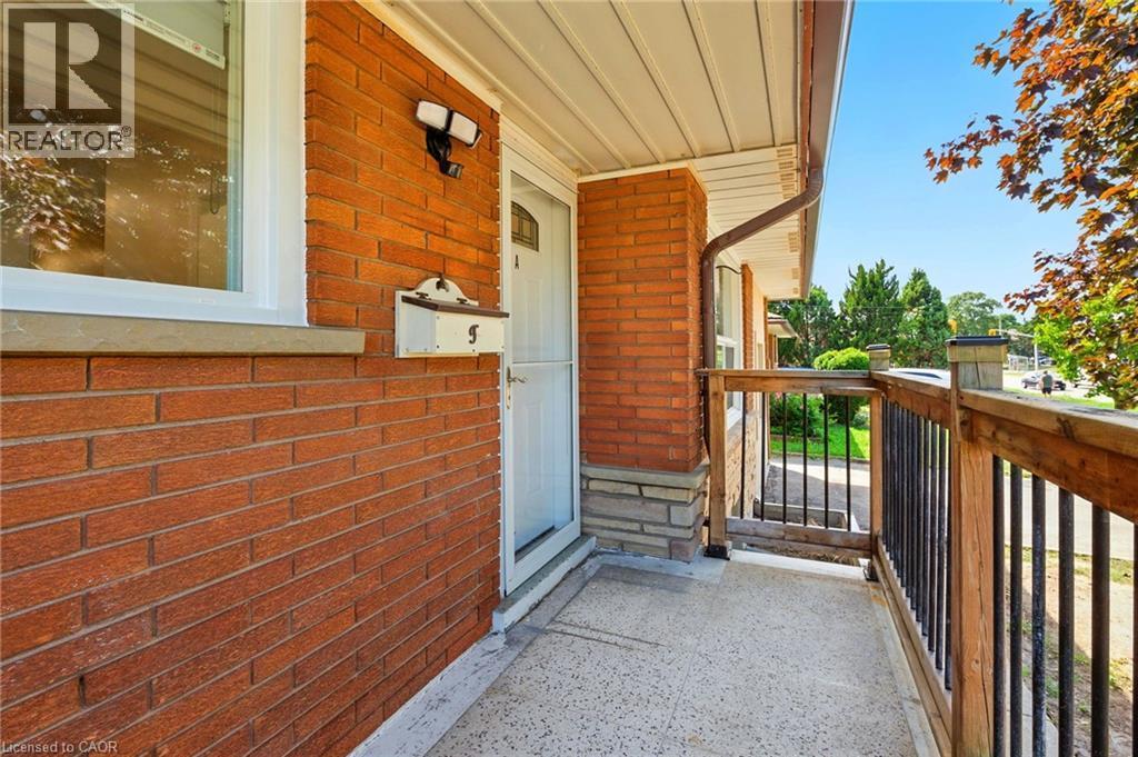 Unit A - 929 Upper Ottawa Street, Hamilton, ON - Outdoor With Exterior
