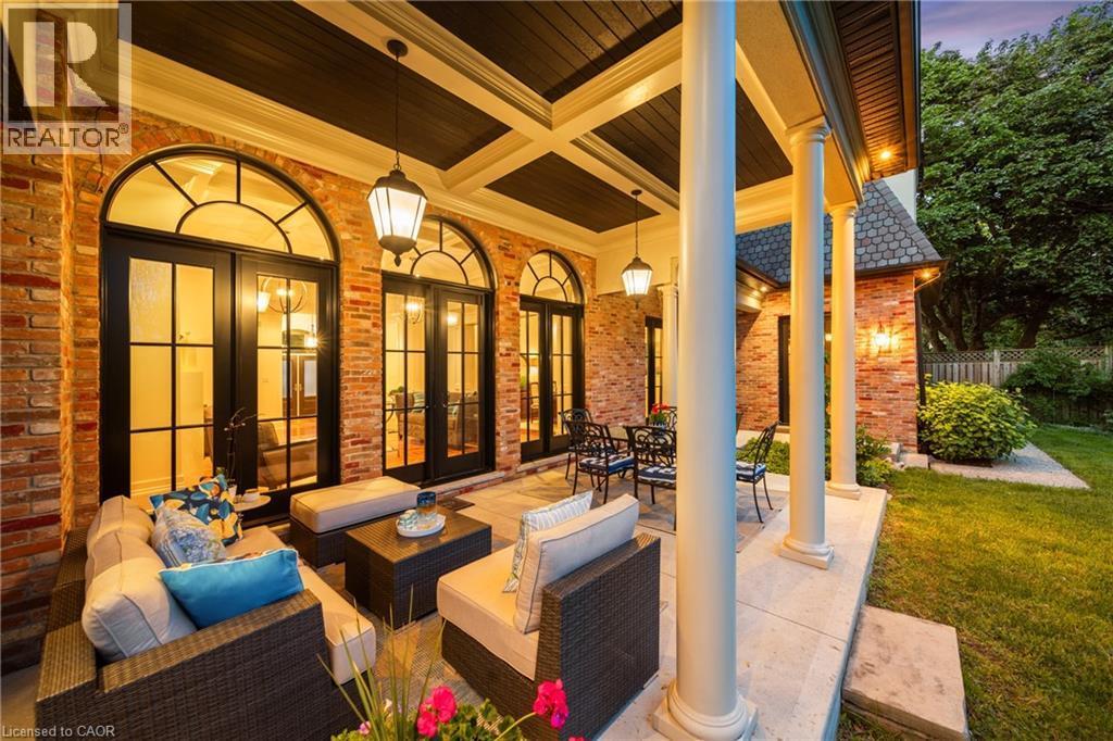 1577 Gloucester Road, London, ON - Outdoor