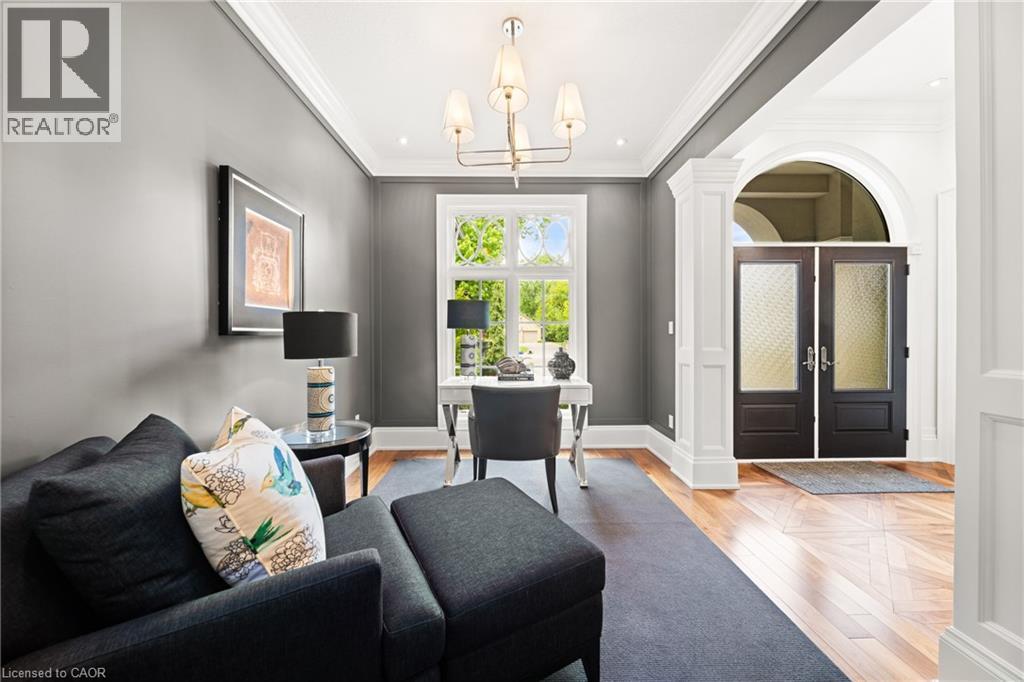 1577 Gloucester Road, London, ON - Indoor