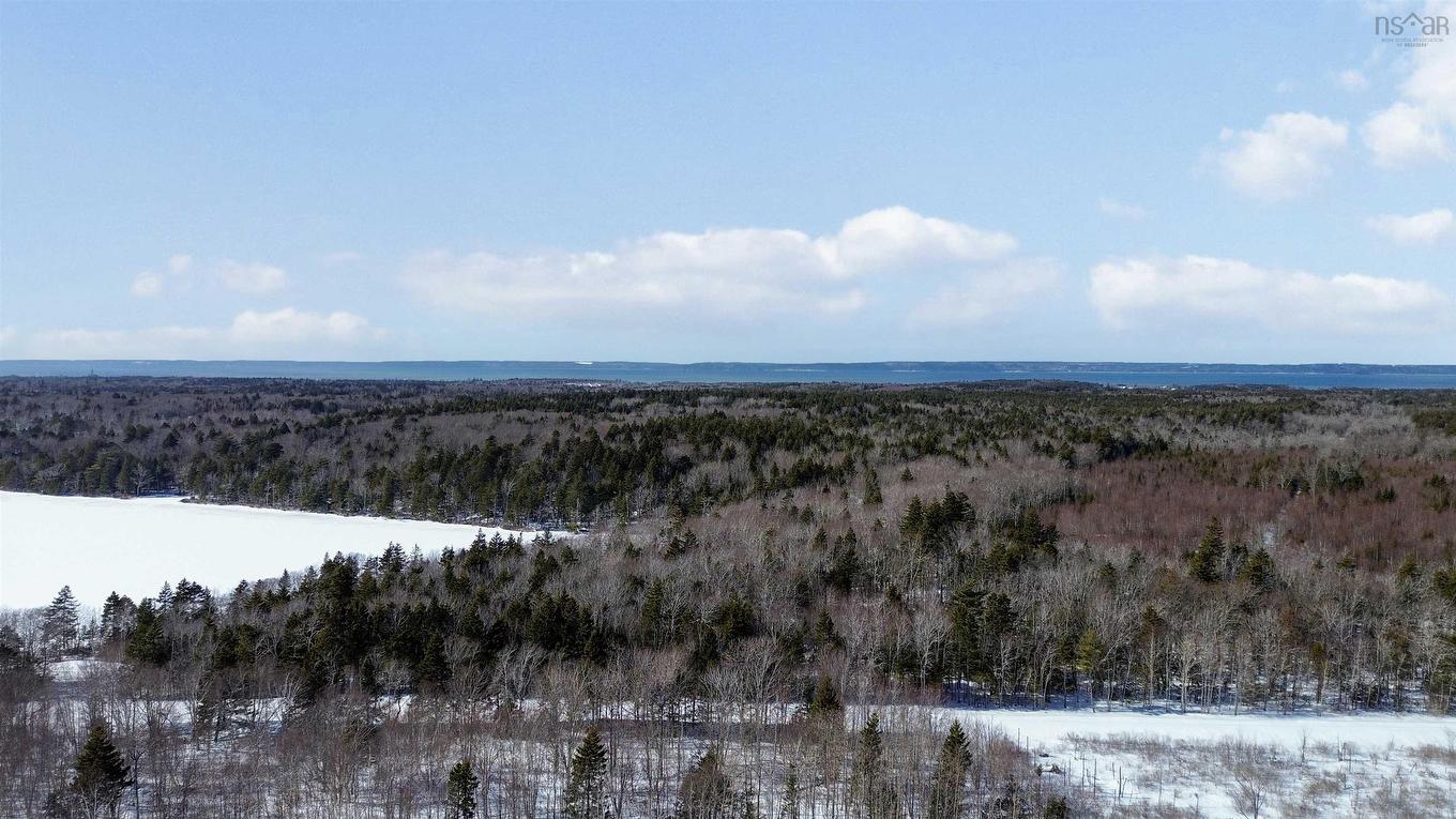 Lot Highway 1, Grosses Coques, NS