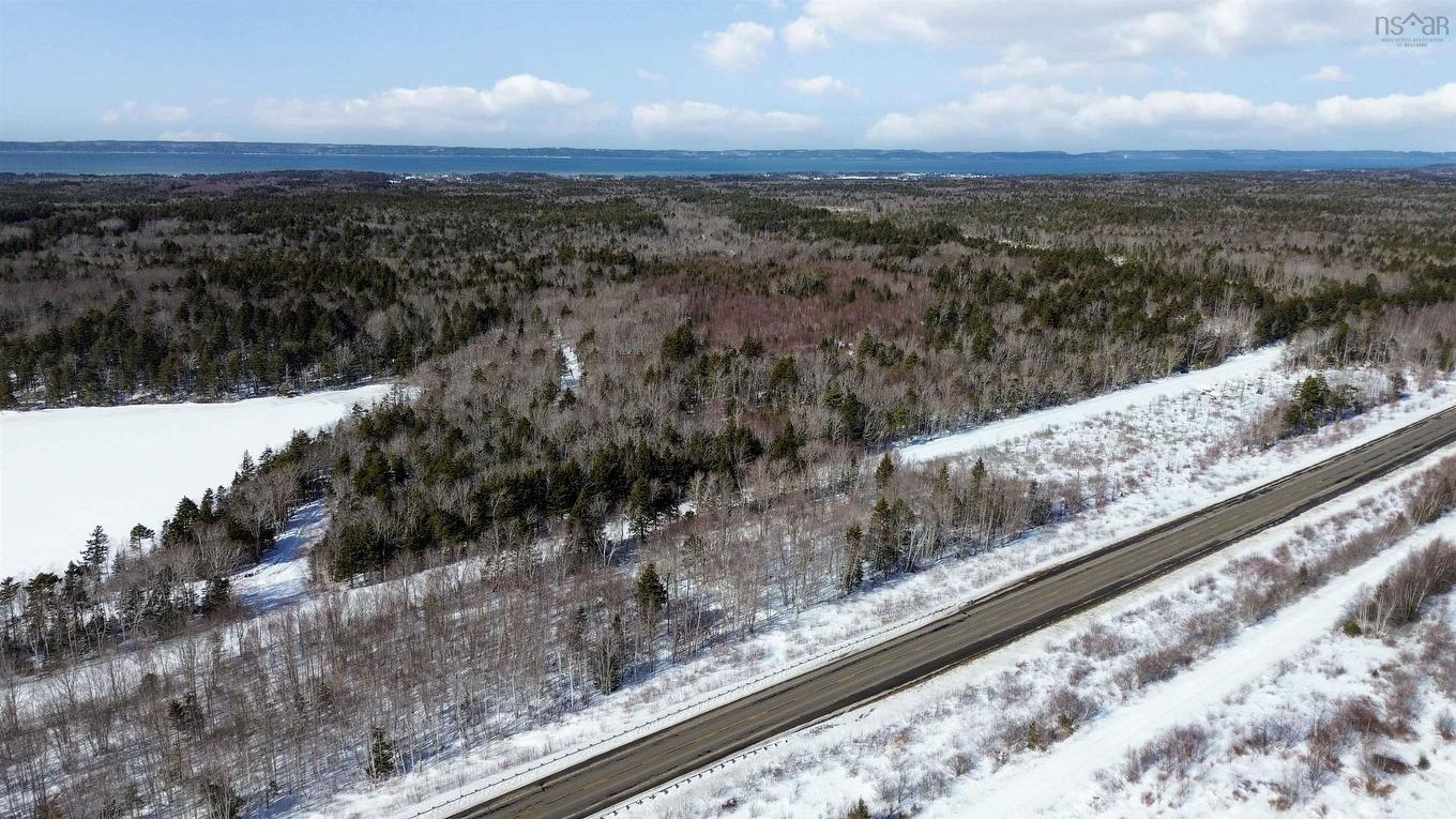 Lot Highway 1, Grosses Coques, NS