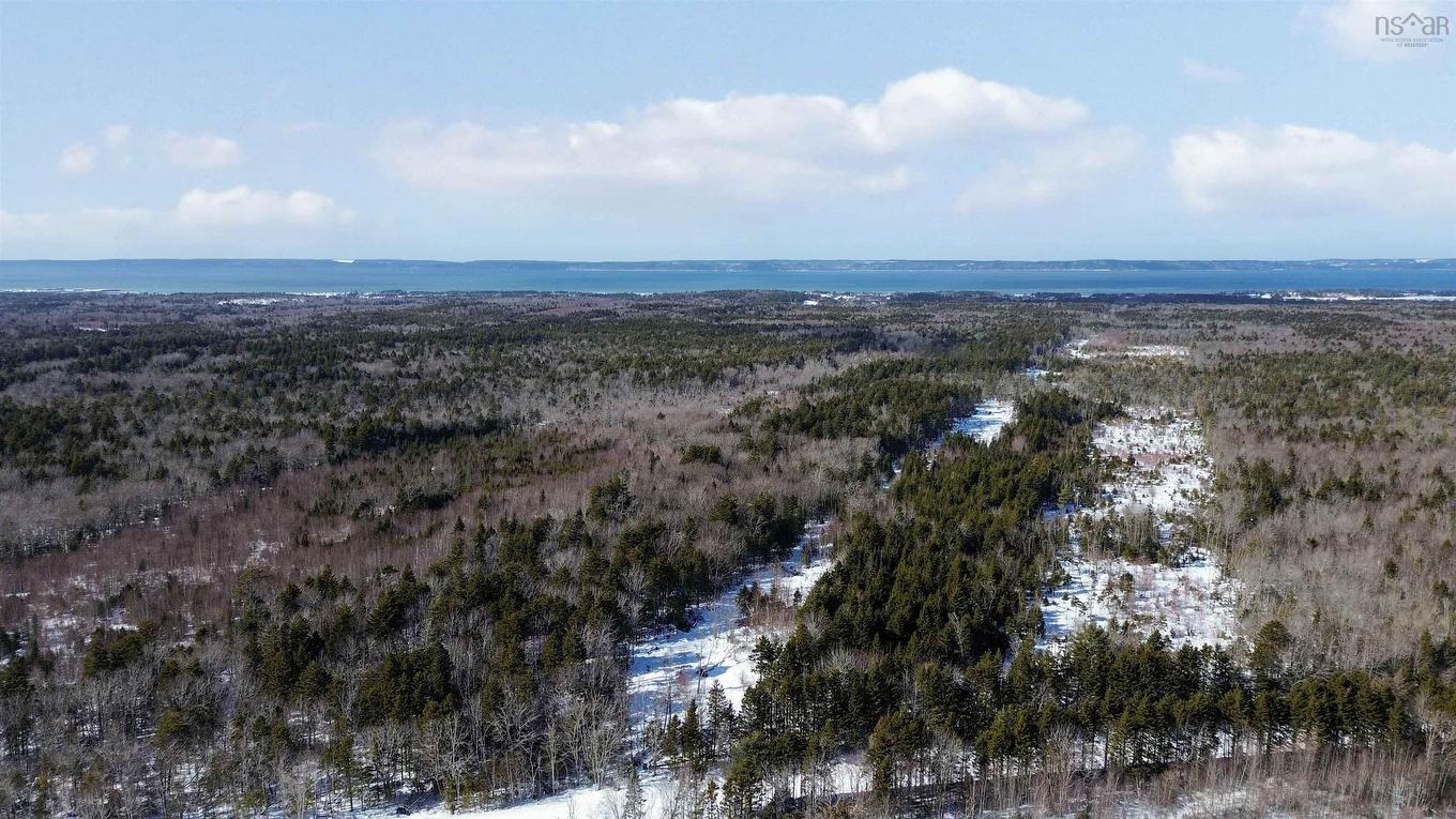 Lot Highway 1, Grosses Coques, NS