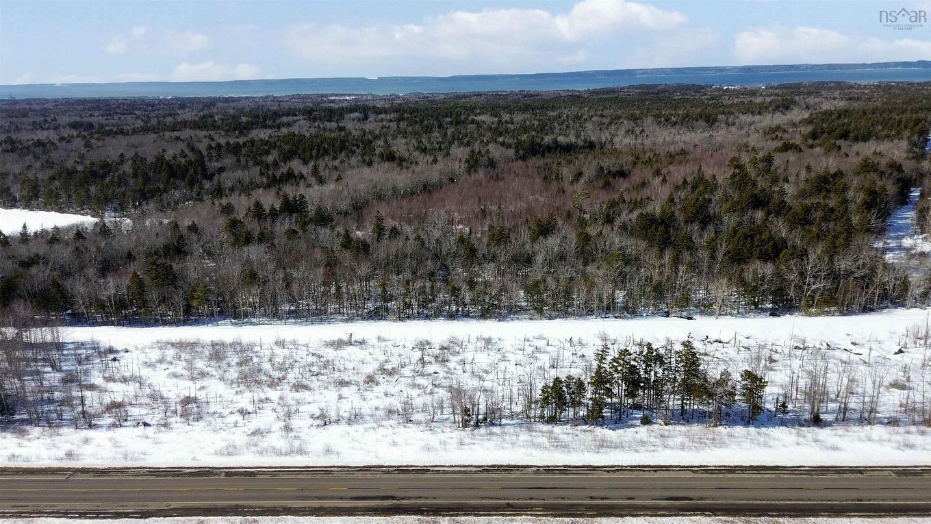 Lot Highway 1, Grosses Coques, NS