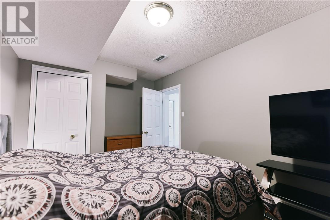 2779 Algonquin, Sudbury, ON - Indoor Photo Showing Bedroom