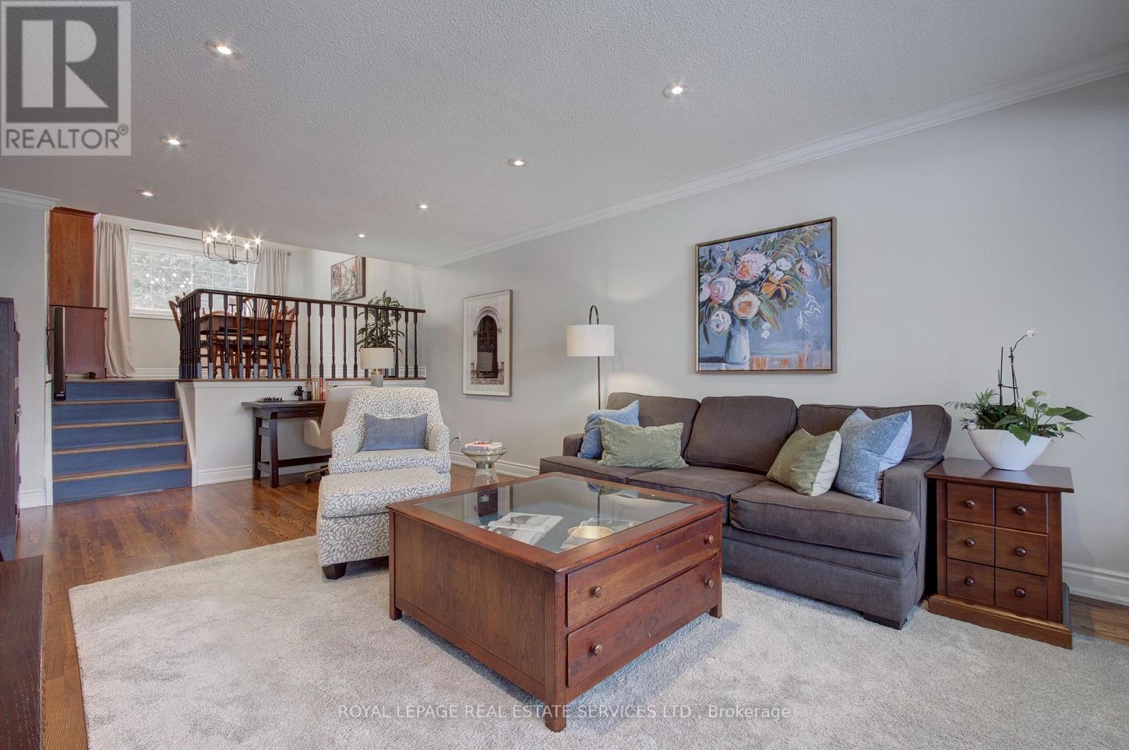 884 Silver Birch Trail, Mississauga, ON - Indoor Photo Showing Other Room