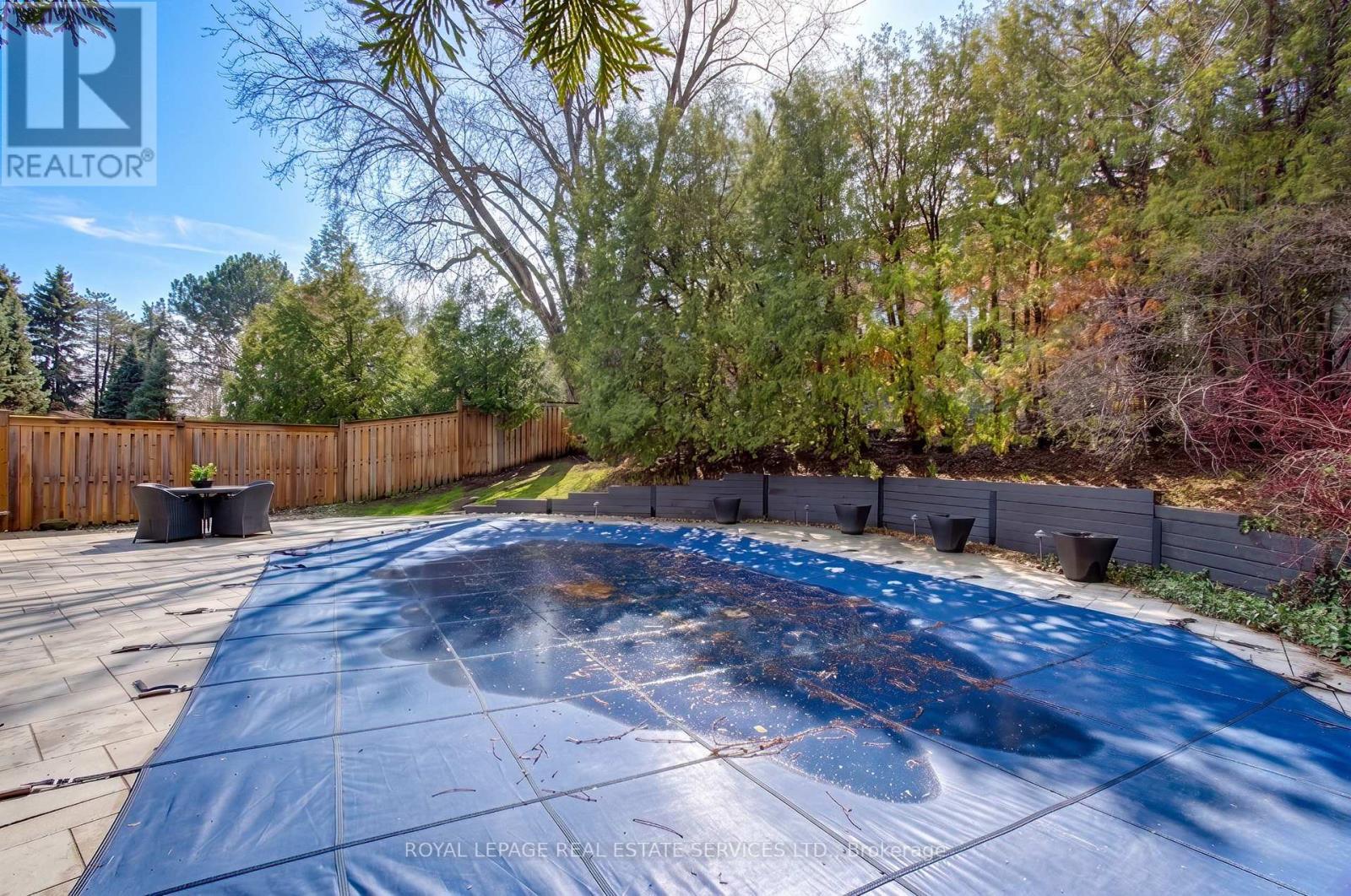 884 Silver Birch Trail, Mississauga, ON - Outdoor