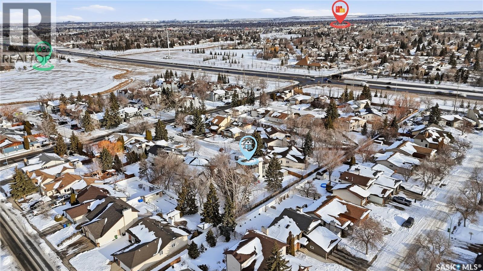 2423 Strathmore Place E, Regina, SK - Outdoor With View