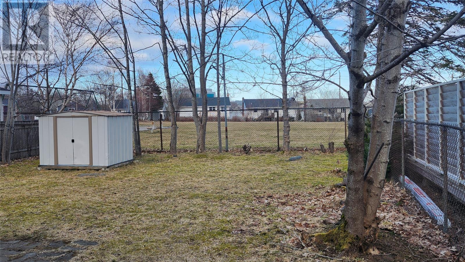 10 Laughlin Crescent, St. John'S, NL - Outdoor
