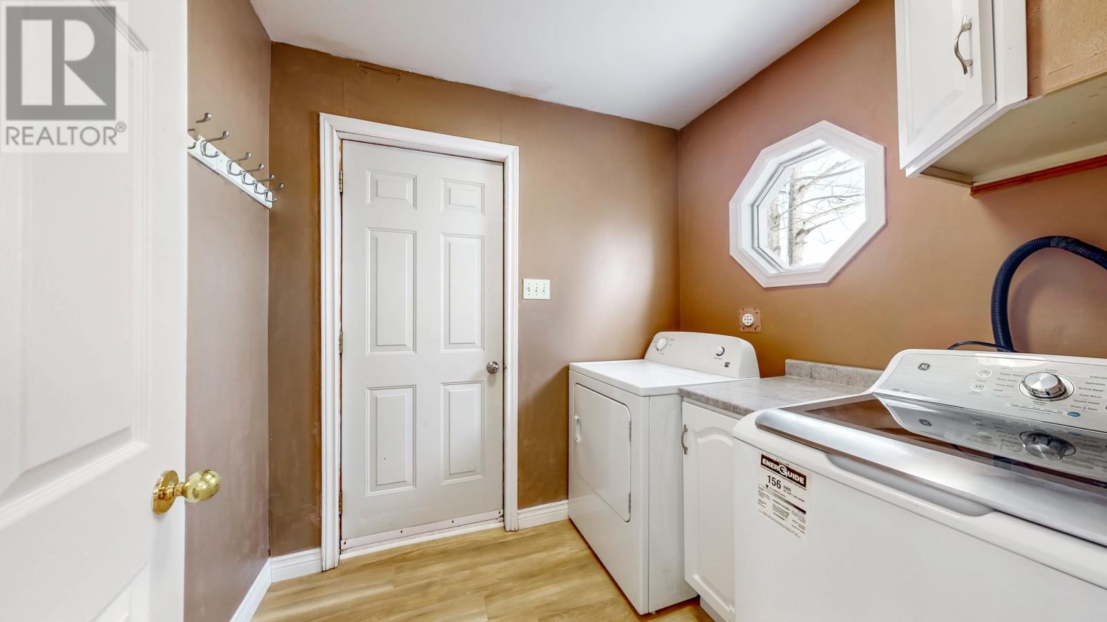10 Laughlin Crescent, St. John'S, NL - Indoor Photo Showing Laundry Room