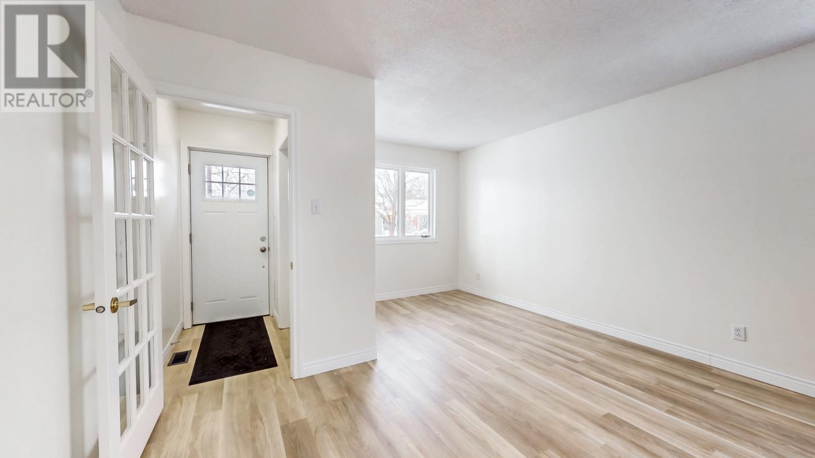 10 Laughlin Crescent, St. John'S, NL - Indoor Photo Showing Other Room
