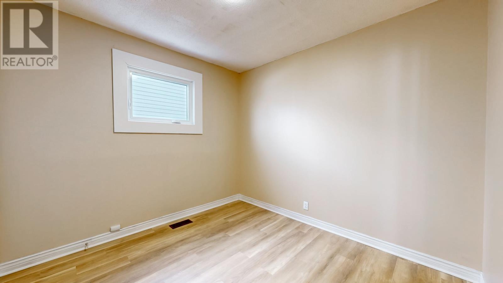10 Laughlin Crescent, St. John'S, NL - Indoor Photo Showing Other Room