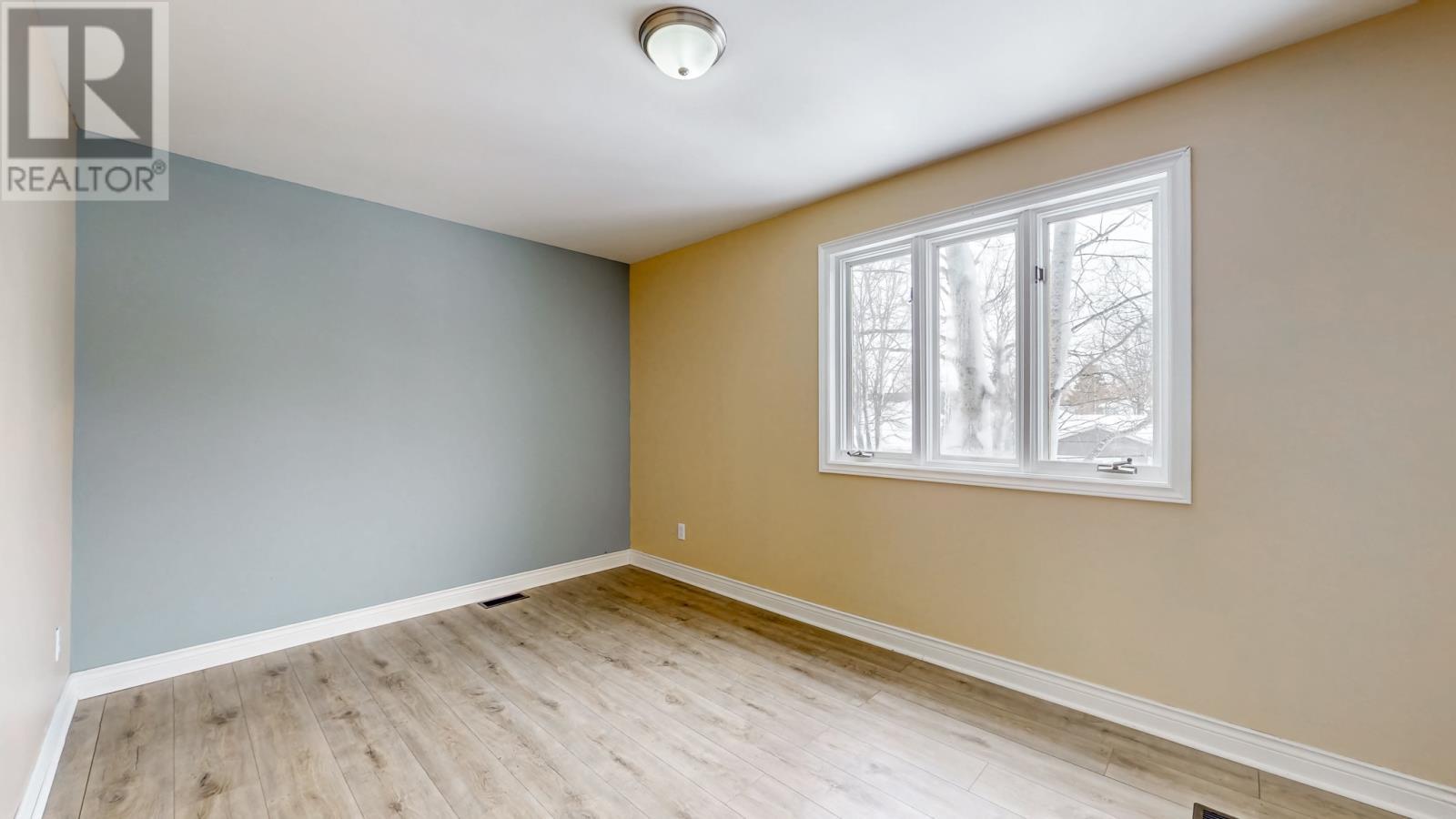 10 Laughlin Crescent, St. John'S, NL - Indoor Photo Showing Other Room