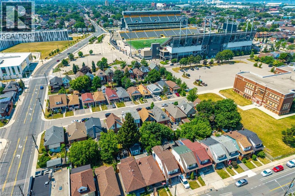 52 Connaught Avenue N, Hamilton, ON - Outdoor With View